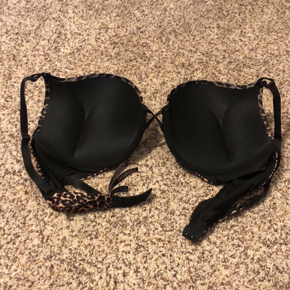 Victoria Secret Bombshell push cup Bra 38C used leopard print - Picture 4 of 4
